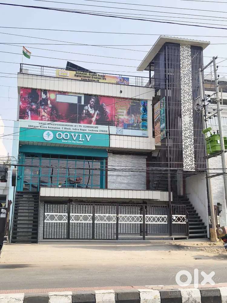 2500 sqft showroom or godown space available.