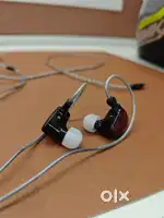 Truthear zero:red IEMS 1 month old
