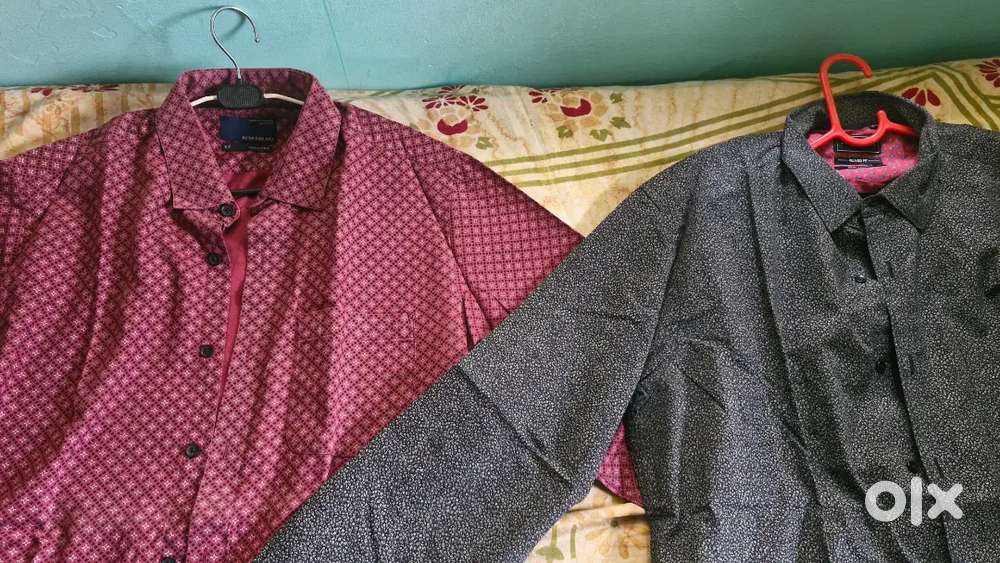 Bundle of 2 Men’s Printed Casual Shirts – Peter England & KRA Red