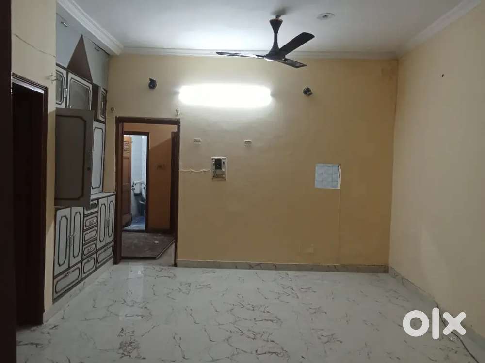 1 bhk for rent renovation new