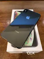 Iphone xs 256 storage with 75 % battery health all original parts