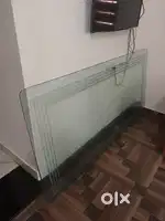 Table top glass  6 Lenngth 
3 width