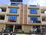 5 flat in 1appt,available for tution classes,hospital,academy purpose.