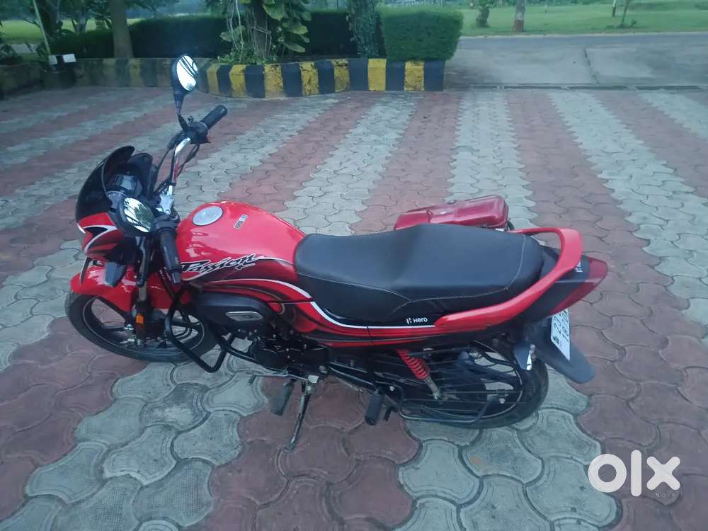 Showroom condition, Govt Servants bike very less driven to be sold.