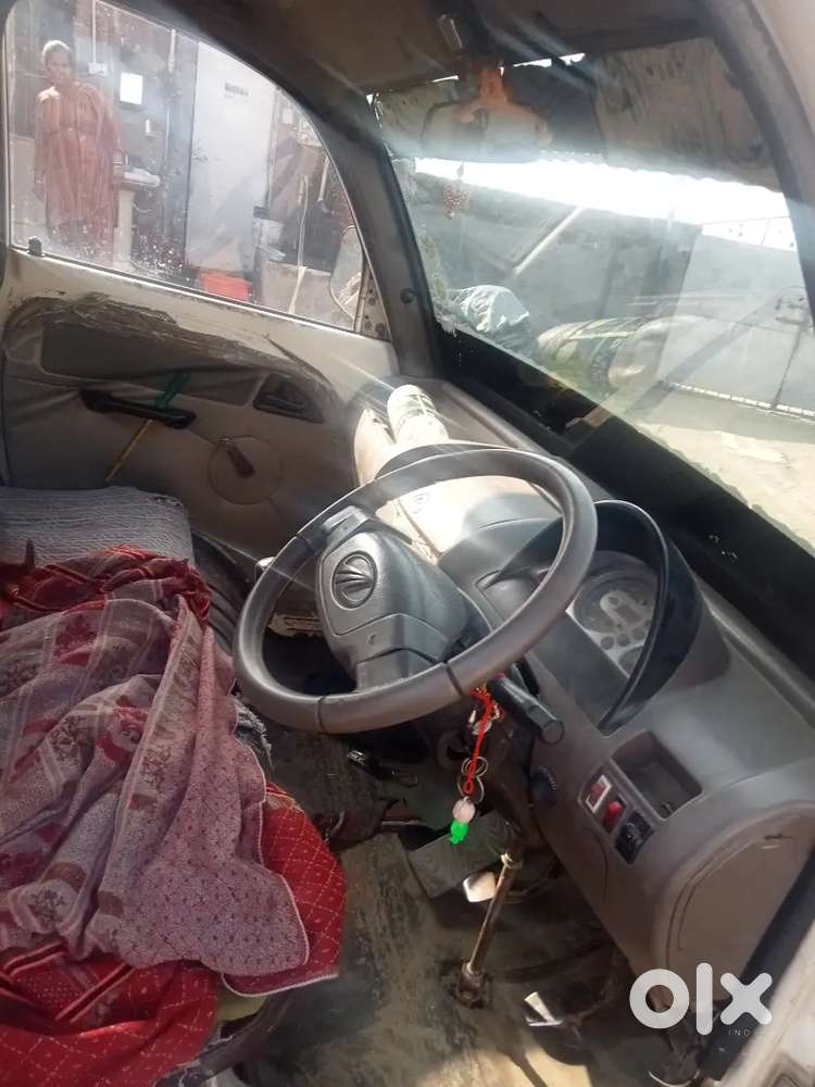 Mahindra Maxx 2011 Diesel 150000 Km Driven