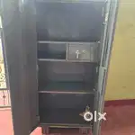 Almira sell karna hai