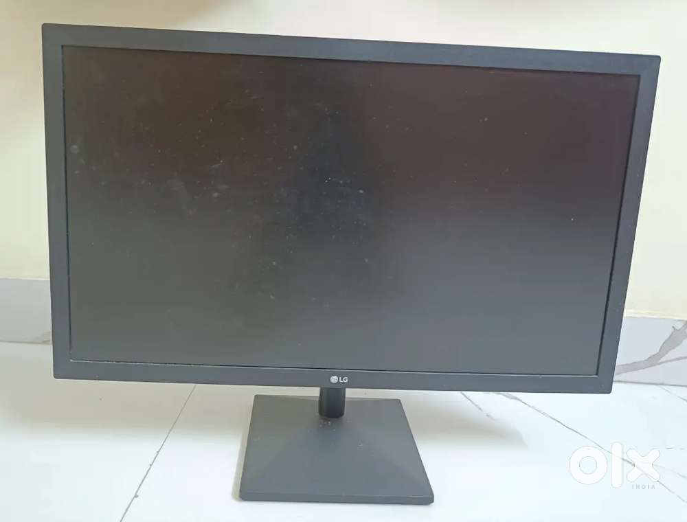 LG Monitor and HP Keyboard