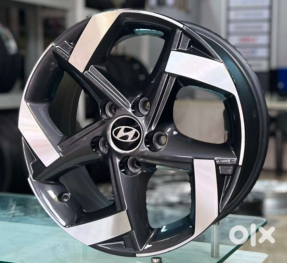 16 INCH DIAMOND CUT ALLOY WHEELS - CRETA VENUE