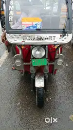 Good condition and urgent sale 3 years warranty and sukhi bettry