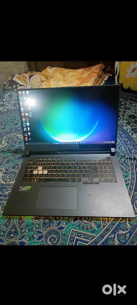 Selling laptop