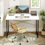 Computer table