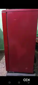फ्रिज विकीने आहे