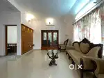 3bhk furnished neat floor for rent @ kowdiar