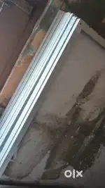 Solar panel kisi ko chahiye to bhai mere pass ekadam fresh mal pada ha