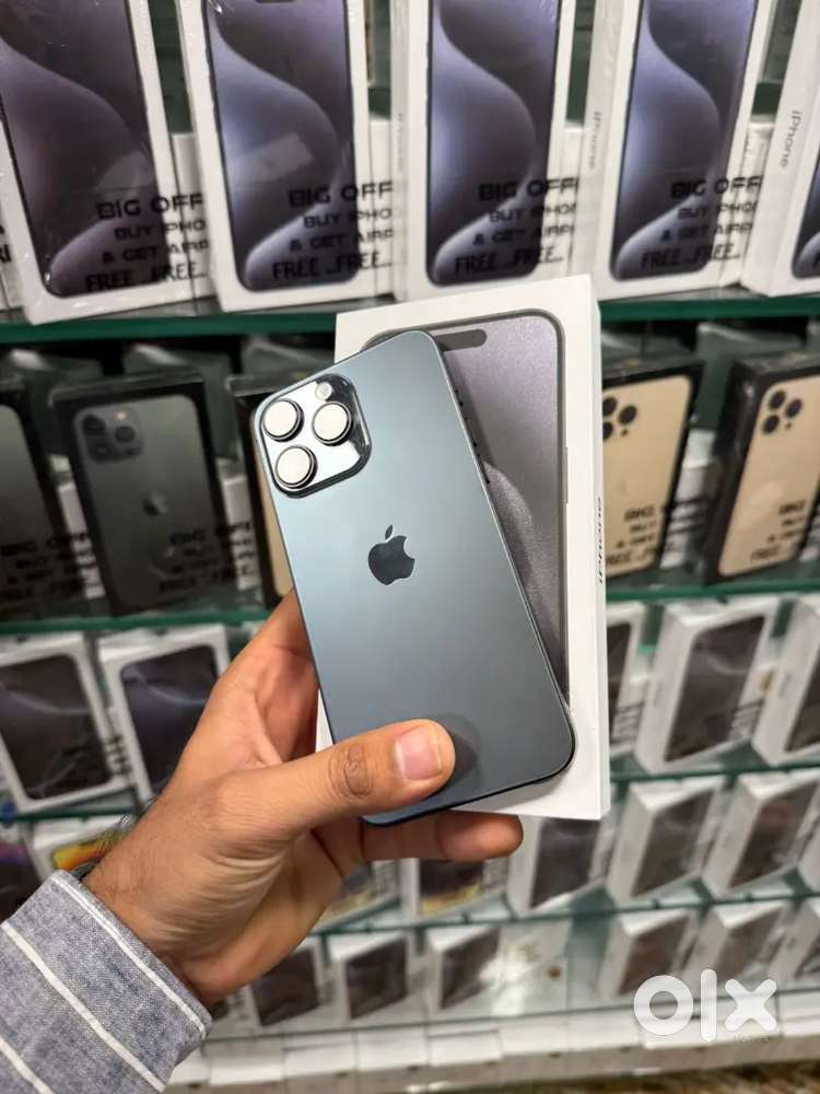 IPHONE SHOWROOM CONDITION 15 PRO MAX BIGGEST OFFER 512GB ITS REFURBISH