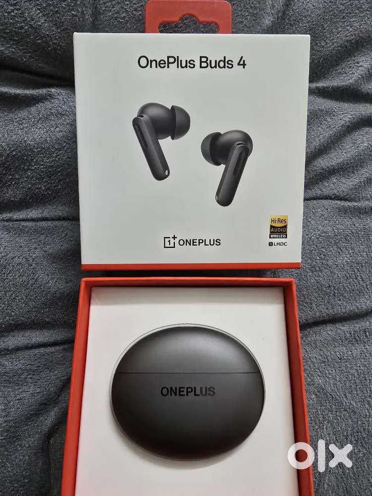 OnePlus buds 4 only 2 months used!!! Almost brand new