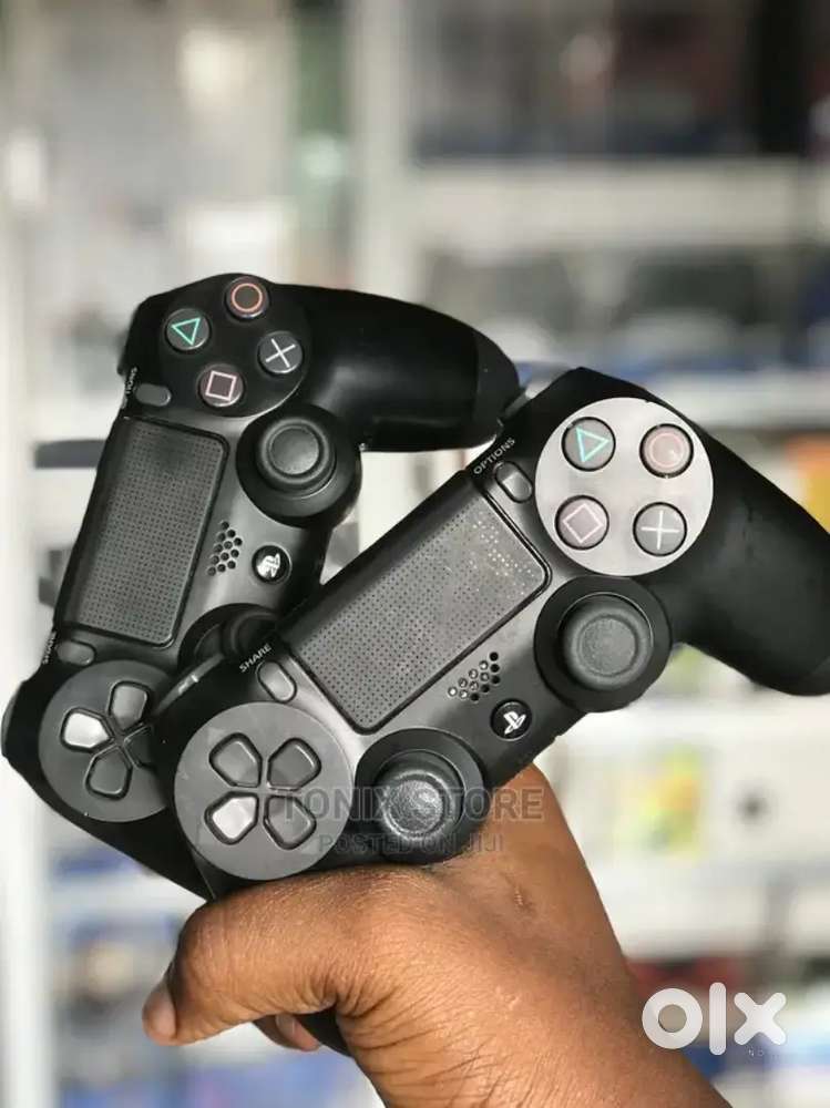 PS4 controllers seal pack original