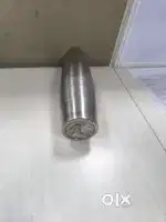 Stainless steel water bottle