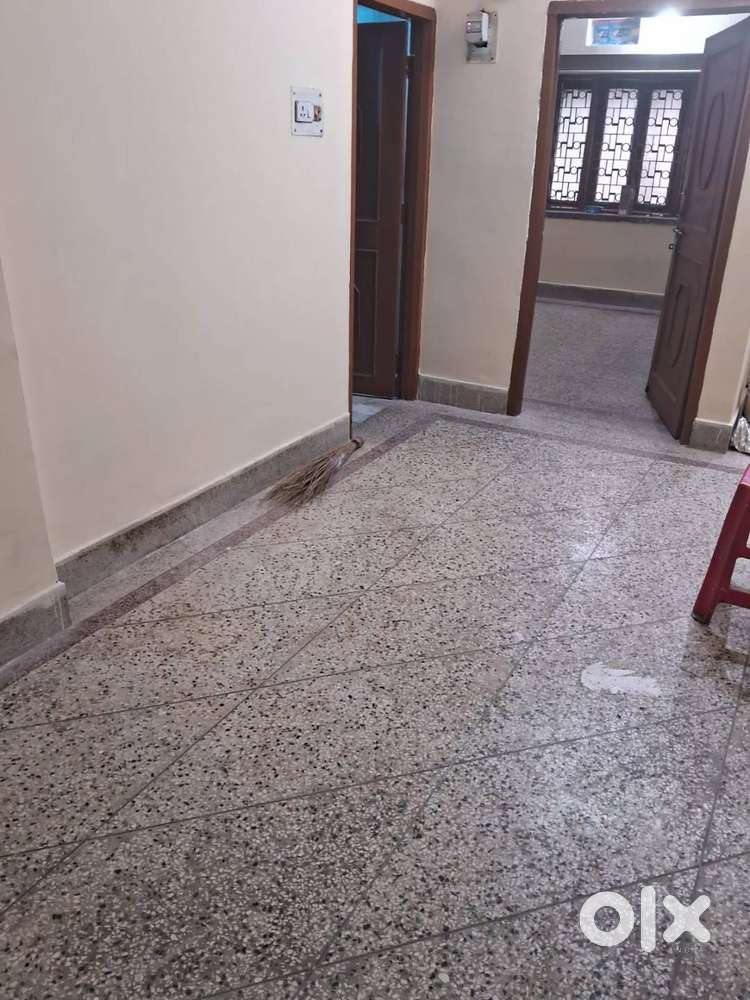 2 BHK Flat for Rent