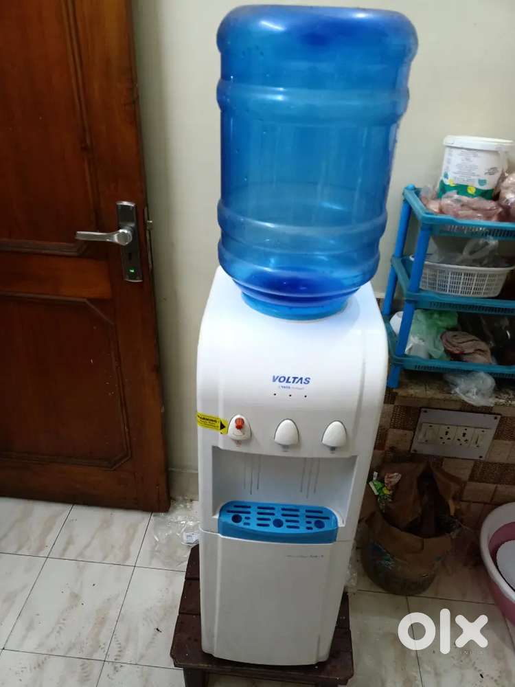 Voltas water dispenser
