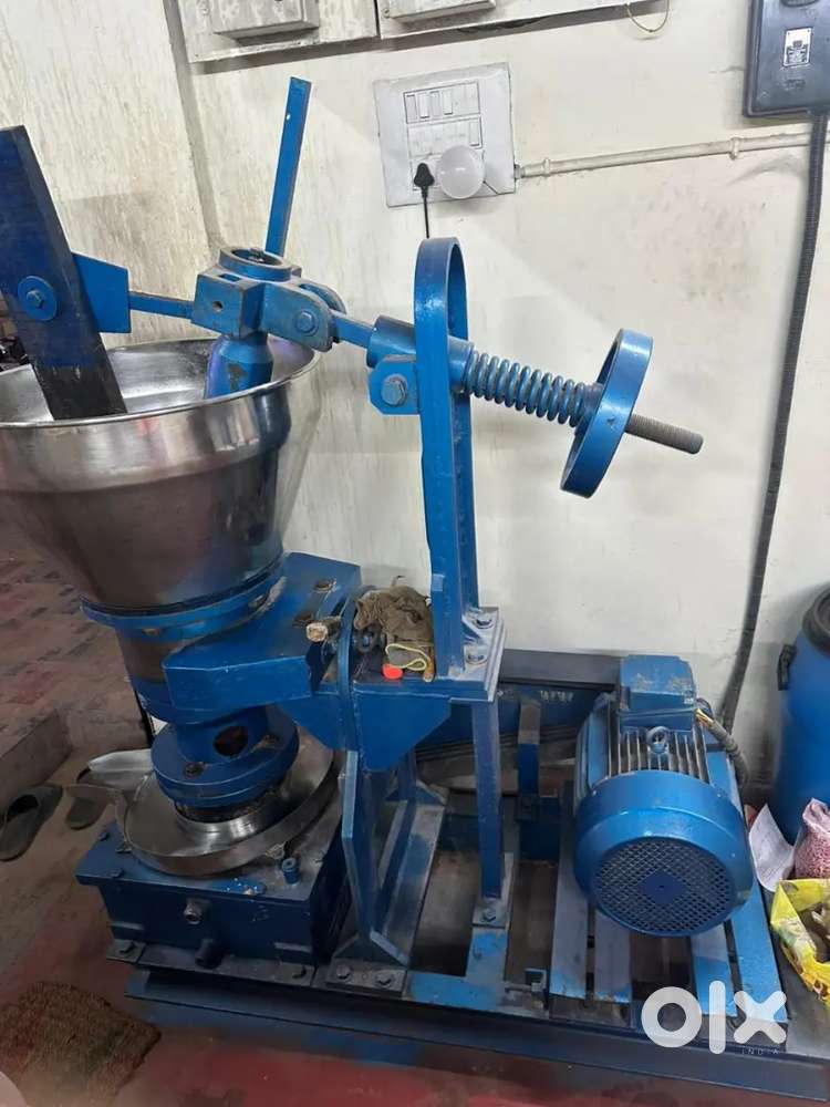 Rotary oil extraction (cold pressed) Machine