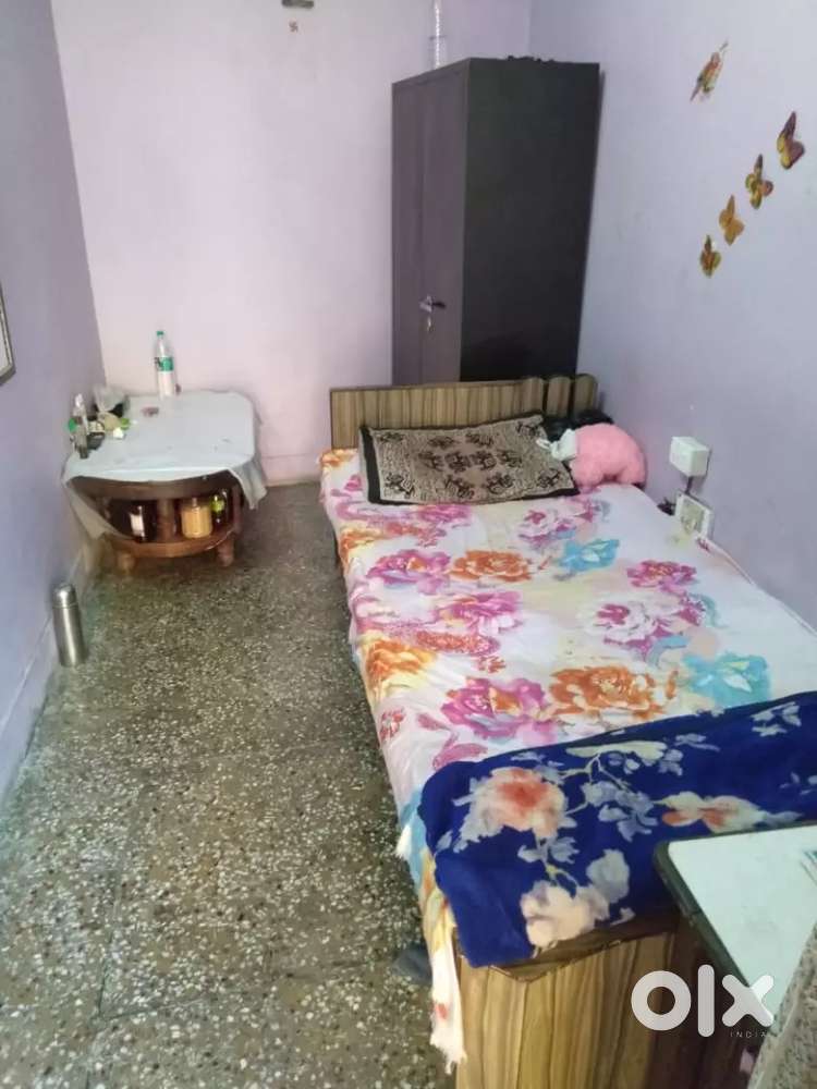 Separate room for rent for girl