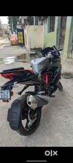 First owner 8000km