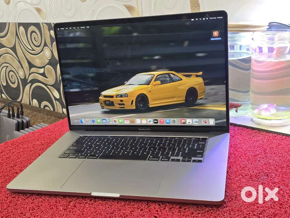 Apple Macbook Pro 2020 i7 16gb 512gb 5.5gb Graphics 16inch Retina