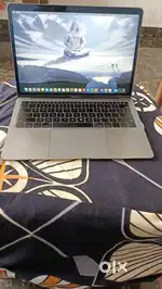 Macbook Air 2018 model