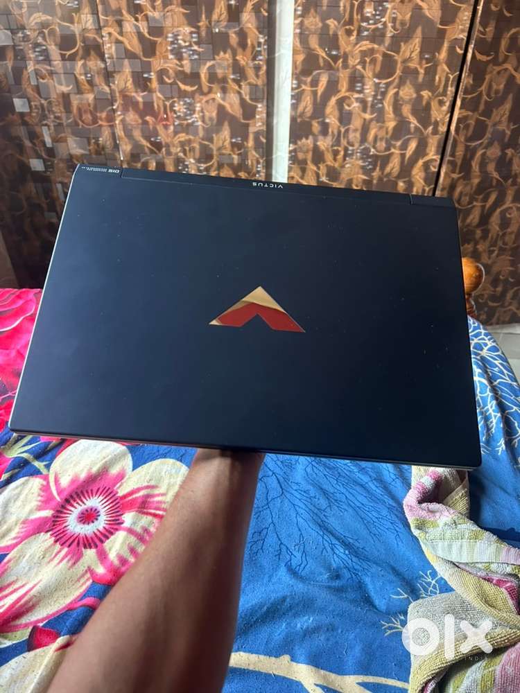 Hp victus rtx 3050 Gaming laptop