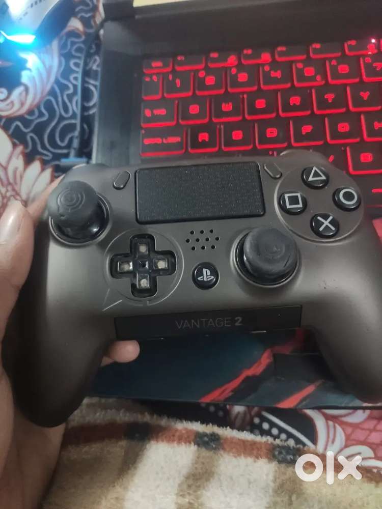 Vintage 2 gaming Controller