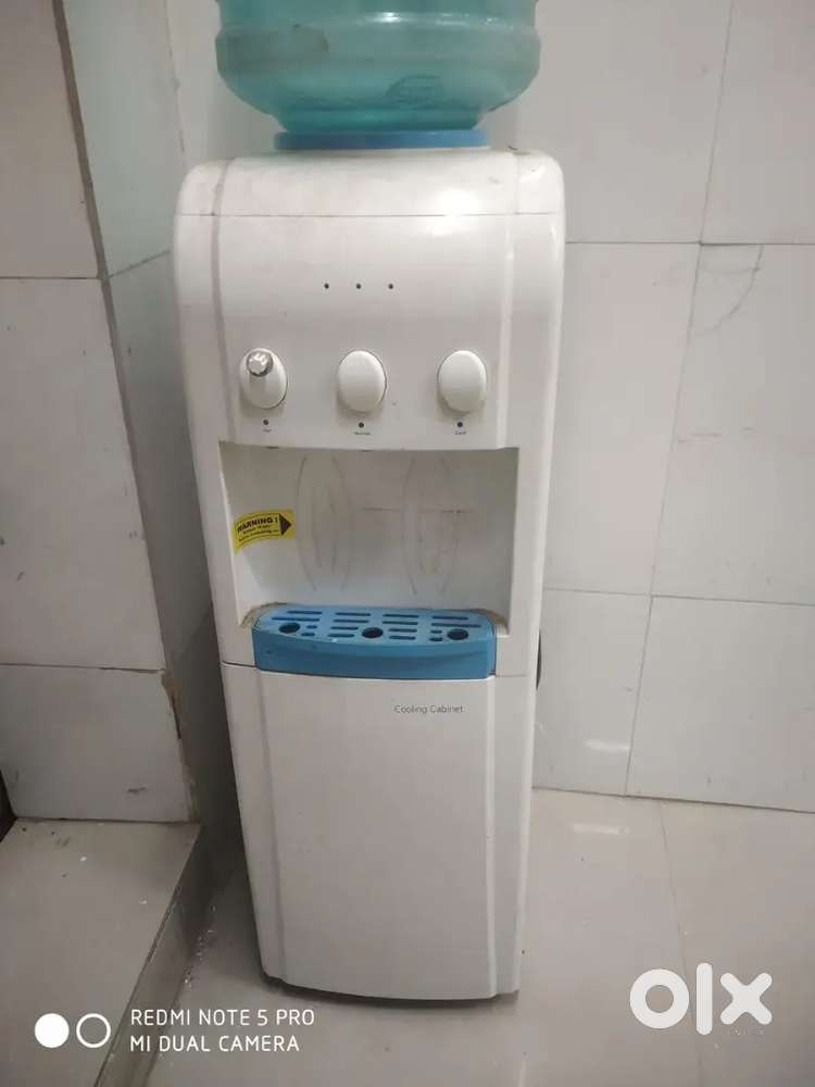 Waffle maker / stabilizer / water dispenser with fridge