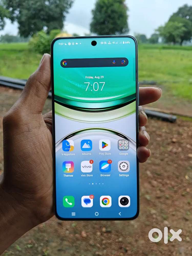 VIVO T4 5G SMARTPHONE 8/256 7300mah battery ,