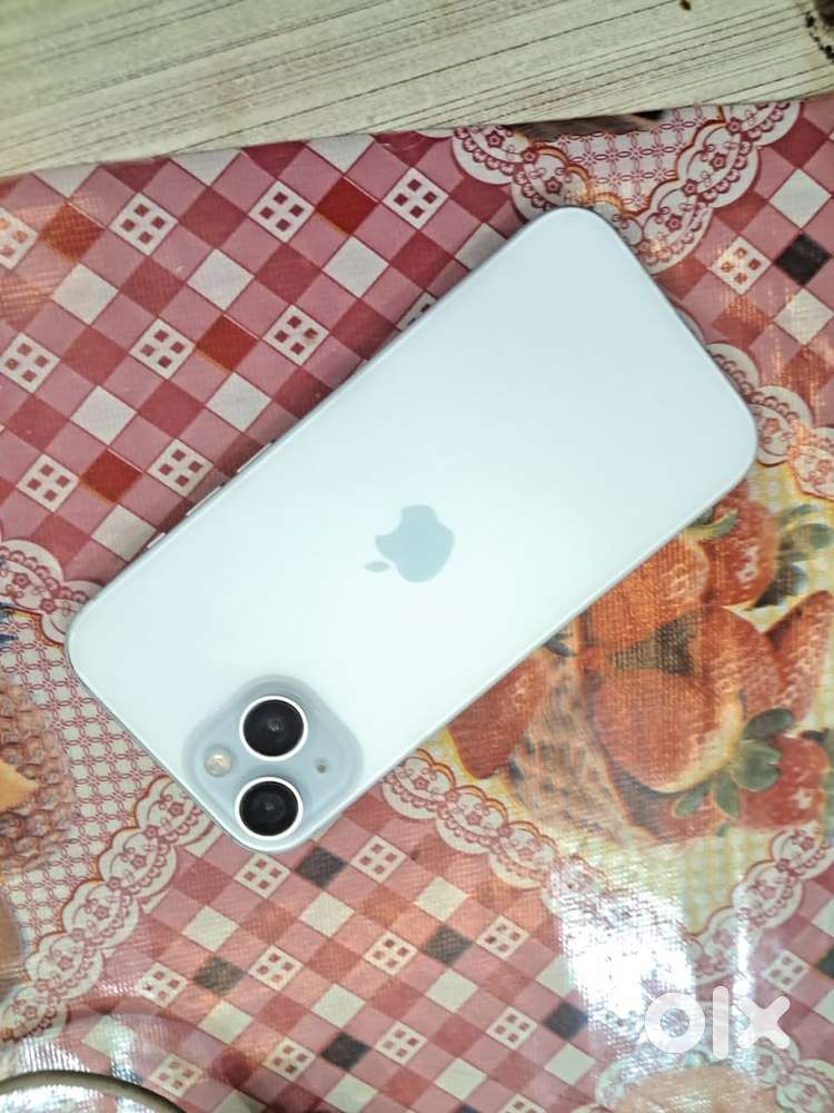 Apple iPhone 15