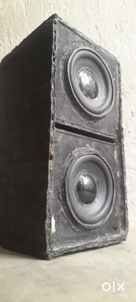 2 Mid , 5w speaker , 2 pis , Front Mid