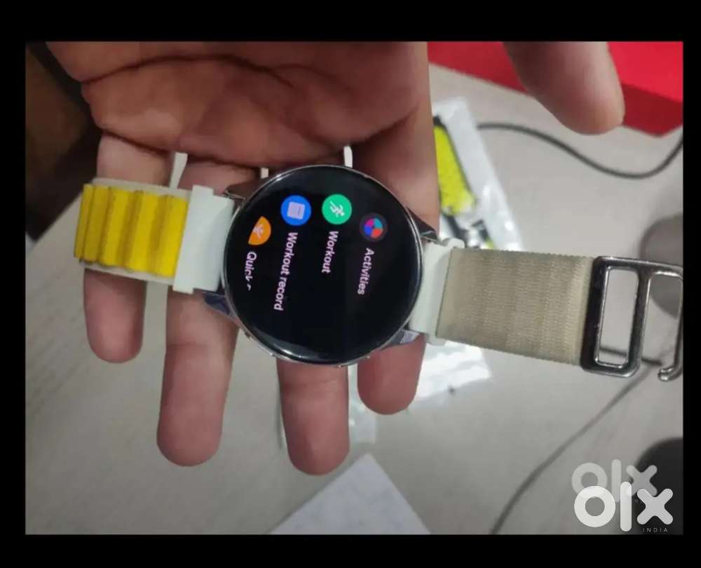 OnePlus smartwatch fitness tracker