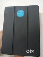 Ipad 9th Gen + pencil + cover - very less used (97% battery)
