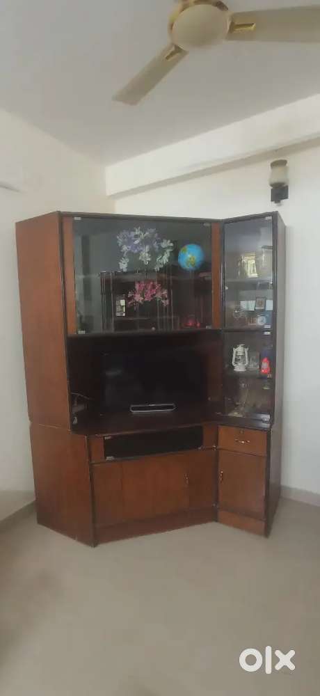Wooden Showcase/Wooden TV Cabinet