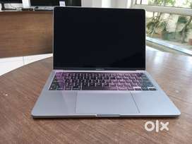 Refurbished  MacBook pro (A)
