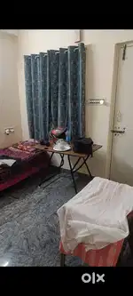 Looking for female flatmate