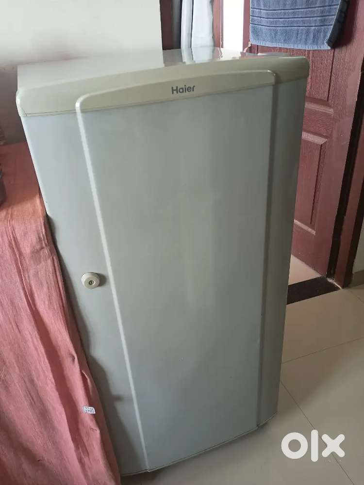 Single Door Fridge - 190 Ltrs