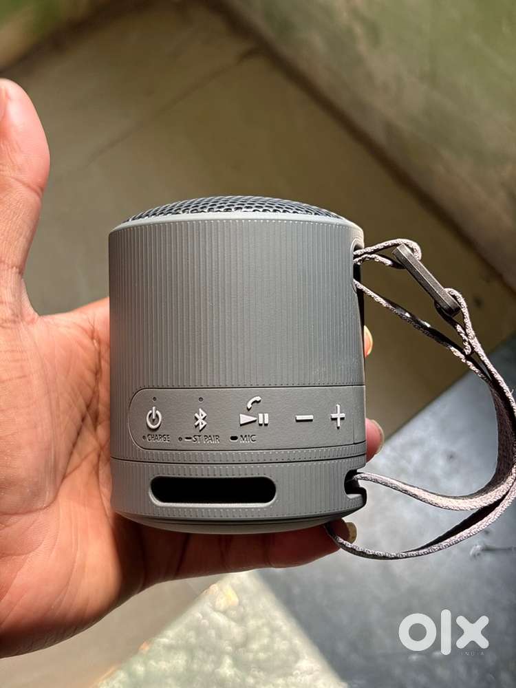 New Sony bluetooth Speaker
