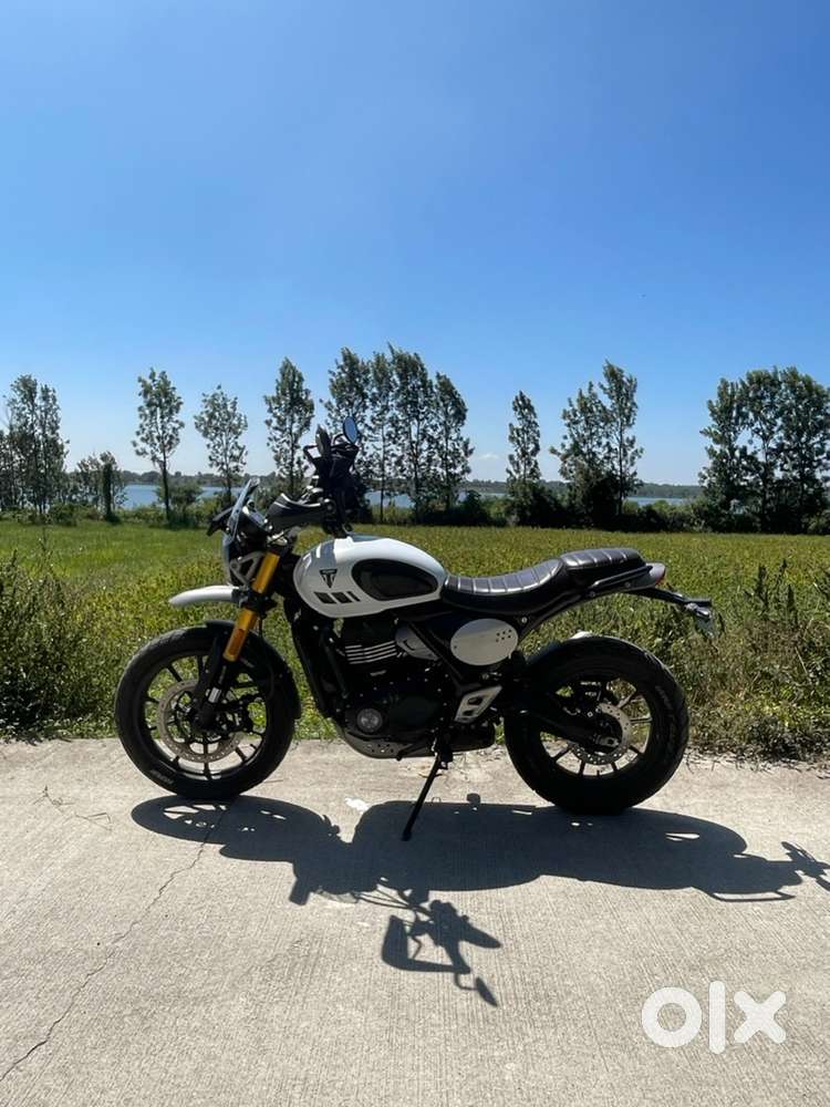 Triumph scrambler 400x