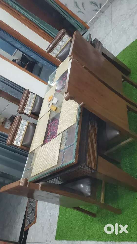 Dining table set for sale