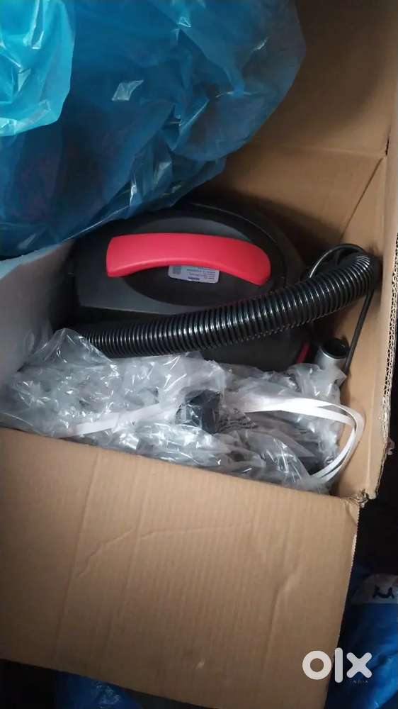 Vacuum cleaner brand new 1 week old from flipkart
