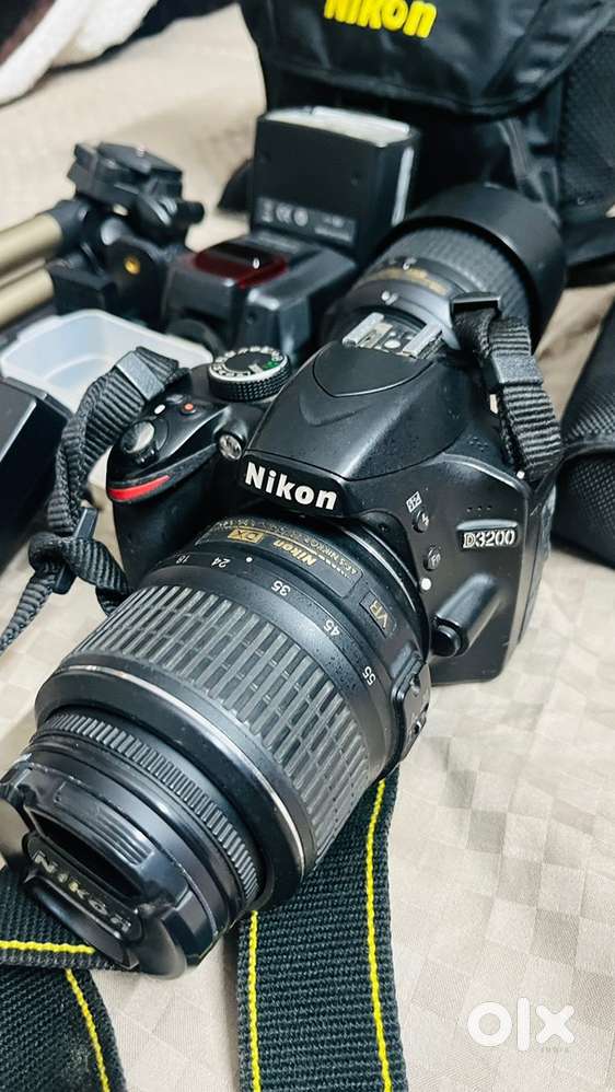 Nikon D3200 for sale