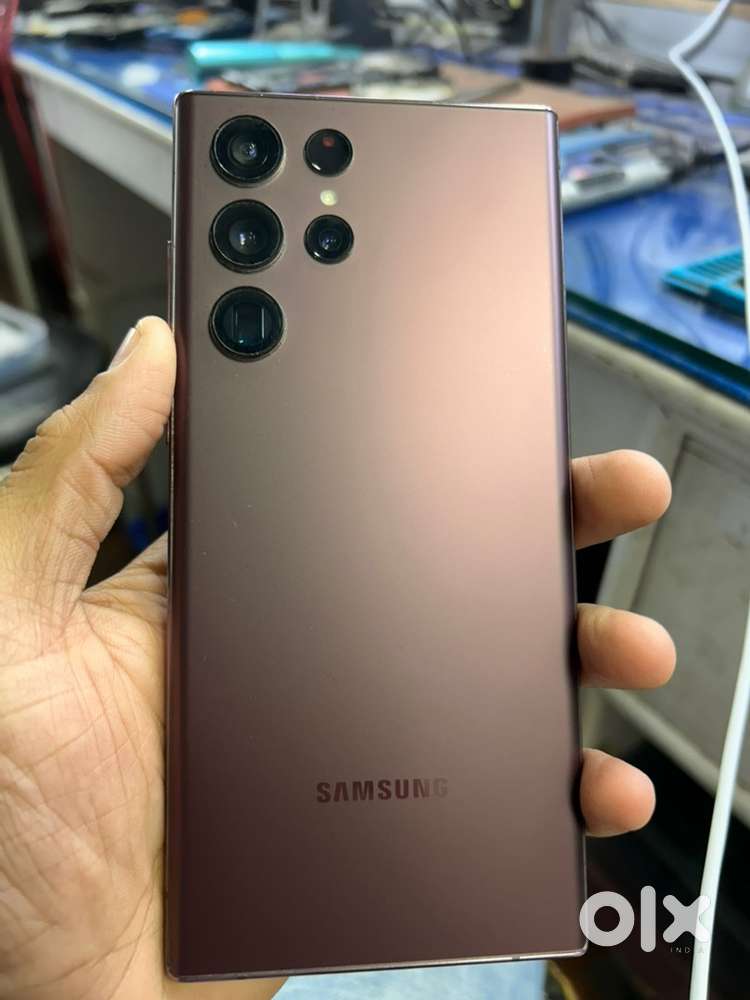 Samsung s22 ultra (12/256 gb)