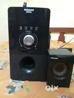4.1 home with two inbuilt twiter speaker by vox