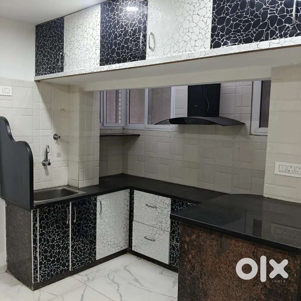 Lakdikapul Acguards IT Towers 3bhk flat with cupboards car parking