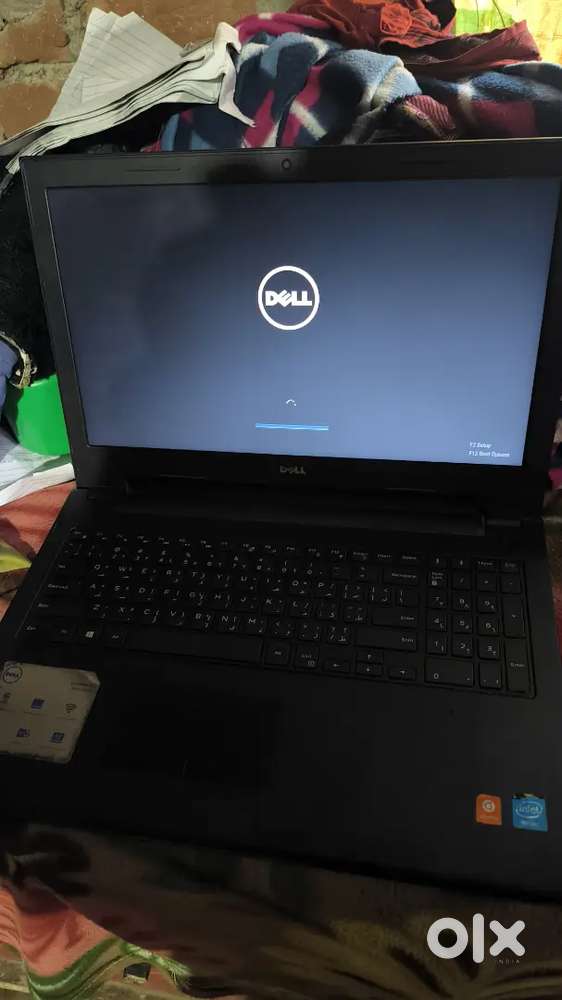 Laptop bahut badhiya condition me hai jinko lena hai o massage kare